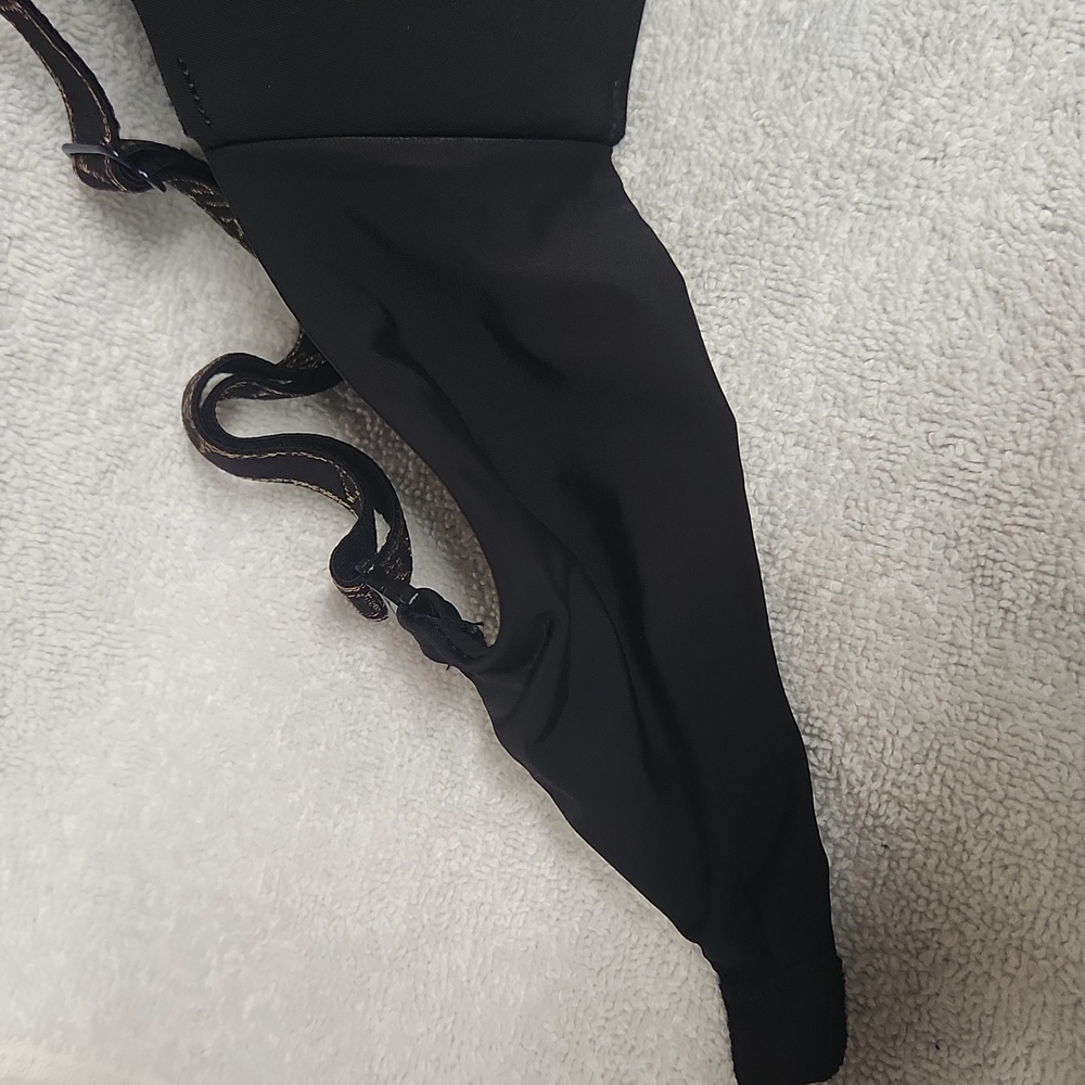 Victoria's Secret 34C bra - Picture 2 of 11